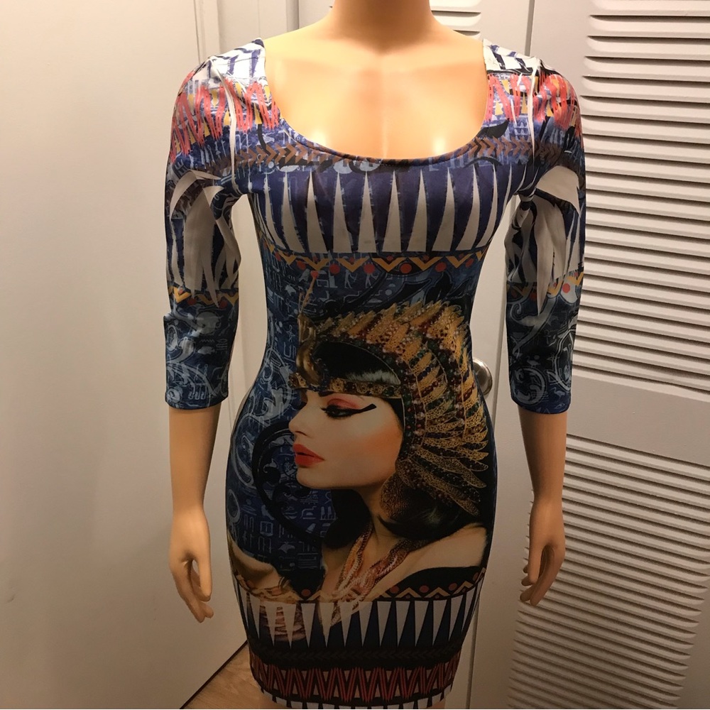 NWOT STRETCH JERSEY CLEOPATRA DESIGN BODYCON DRESS SIZE L (FITS LIKE A MED)